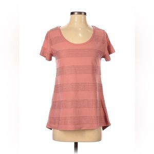 🩰 LuLaRoe Pink Stripped Swoop Neck Tee, size S 🩰